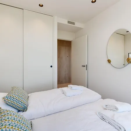 2homerent Colinas
