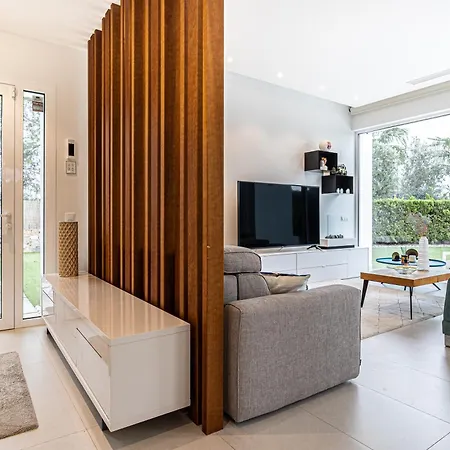 2homerent Colinas